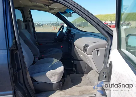 2000 Chevrolet Venture Ls z USA, uszkodzony, nr VIN 1GNDX03E8YD205128